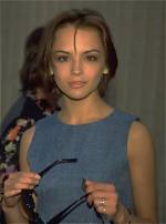 90S Star Rachael Leigh Cook, 44, Looks Ageless in Hallmark Movie Rescuing Christmas 25 Year's After S ·