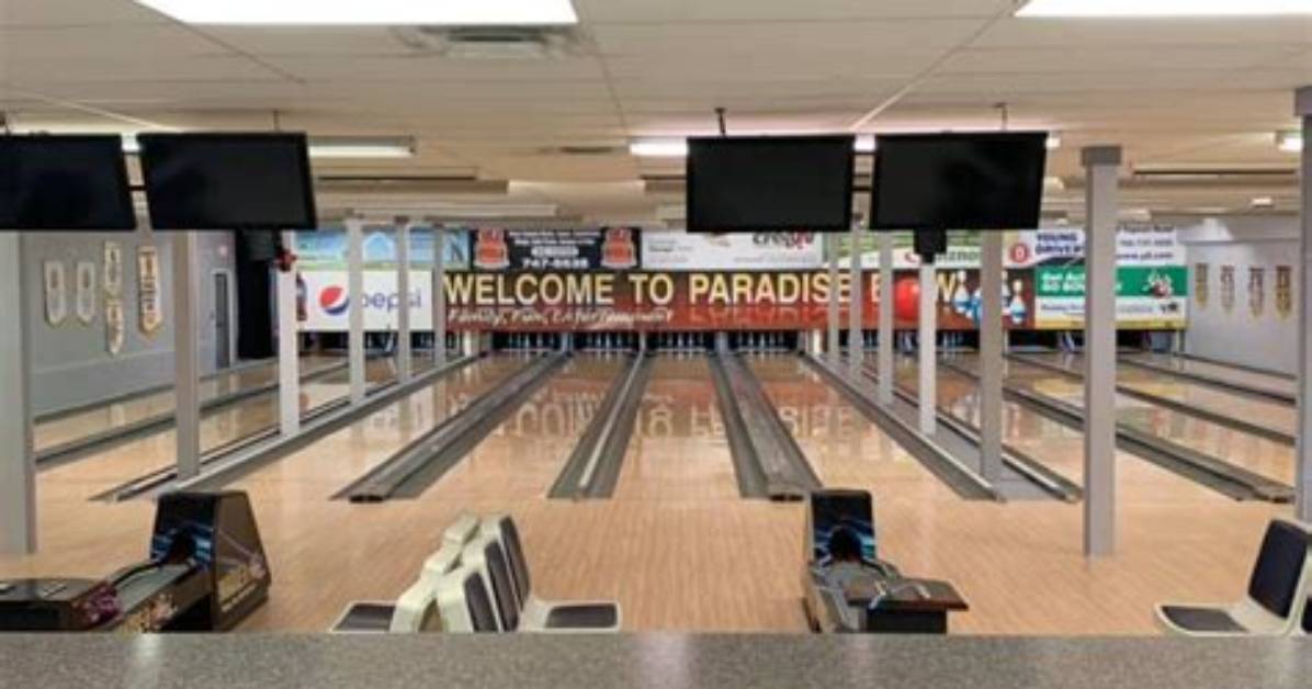 A Bowling and Entertainment Paradise