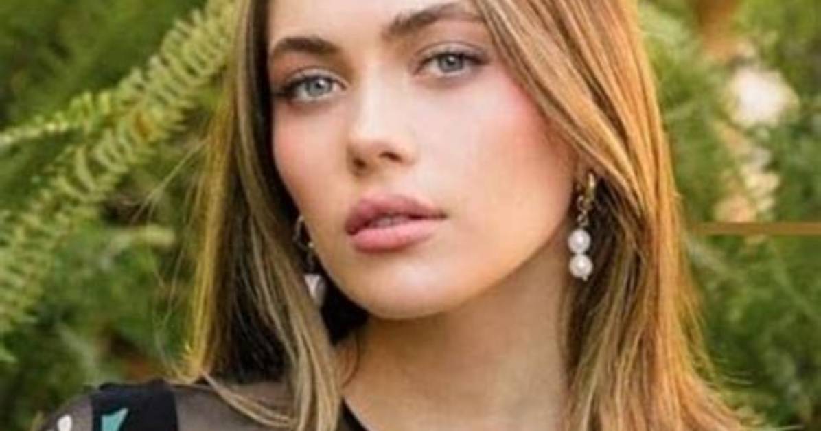 Amelie Zilber (Model) Wiki, Age, Birthday, Biography, Height, Net Worth. . |