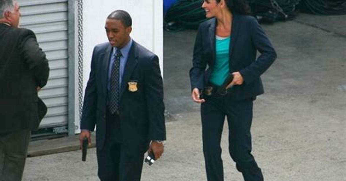 Angie Harmon "In Tears" at Lee Thompson Young Memorial