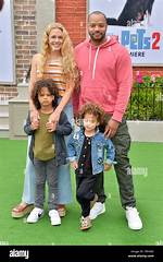 Are Frankie Faison and Donald Faison? Wife and Children – How Are They Related?