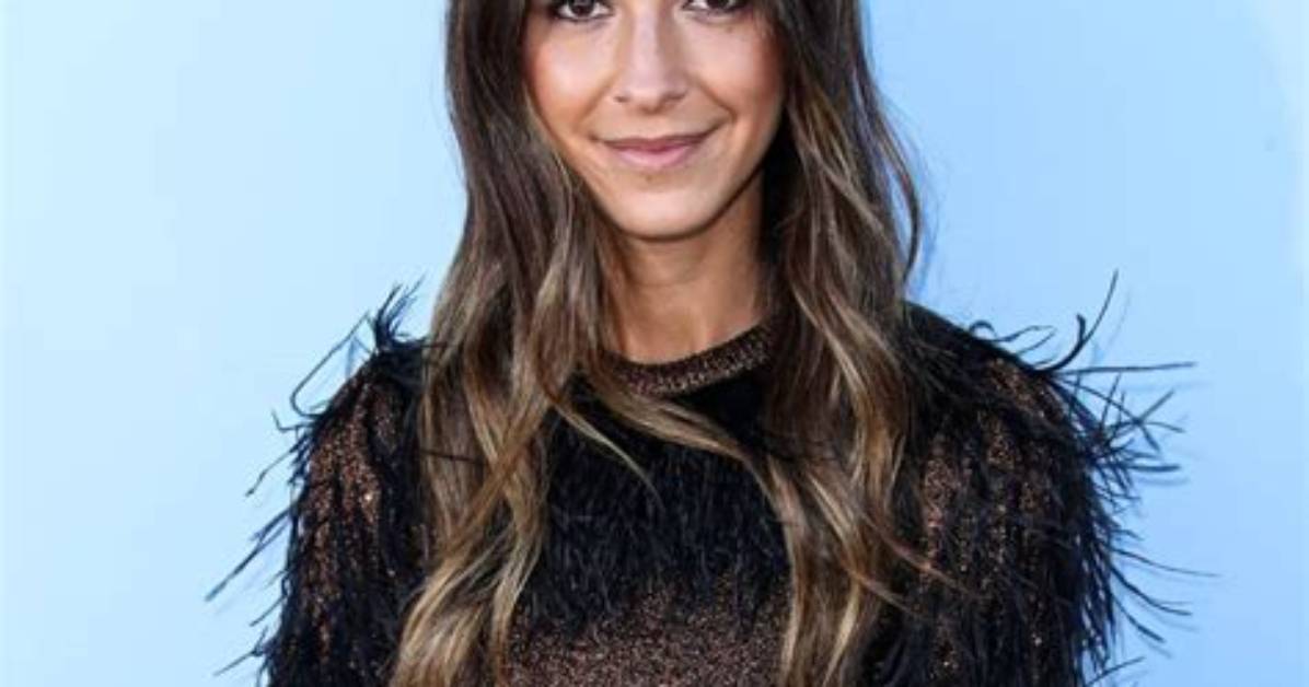 Arielle Charnas Sale of Something Navy Dead in the Water Due to Her Backtracking and Flip-F ·