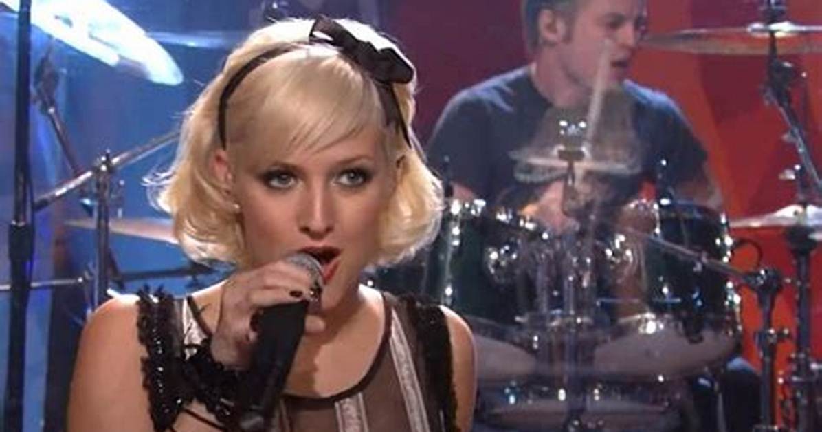 Ashlee Simpson's Snl Performance Debacle