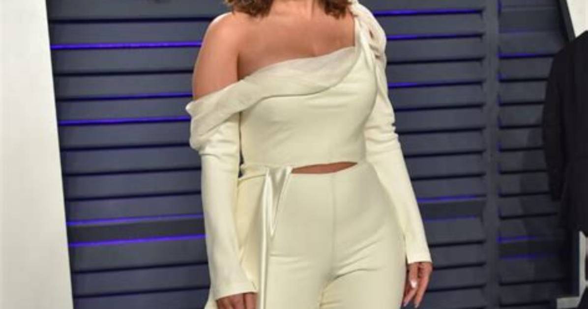 Ashley Graham Weight and Height