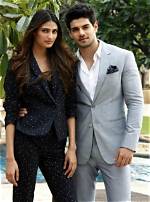 Athiya Shetty Height