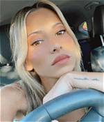 Ayla Woodruff: a Rising Star in the Social Media Sphere