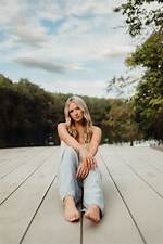 Barefoot Senior Portrait: Celebrating Milestones with Natural Elegance