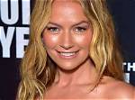 Becki Newton Bio, Age, Height, Husband, Net Worth