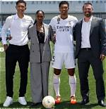 Bellingham's Height: a Closer Look at the Rising Star
