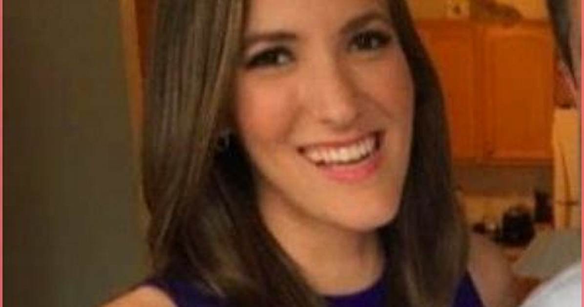 Betsy Woodruff Swan (Politico) Wiki, Age, Bio, Baby, Husband, Family, Height, Jaw Surgery, Chin, Salary, Net Worth, Instagram