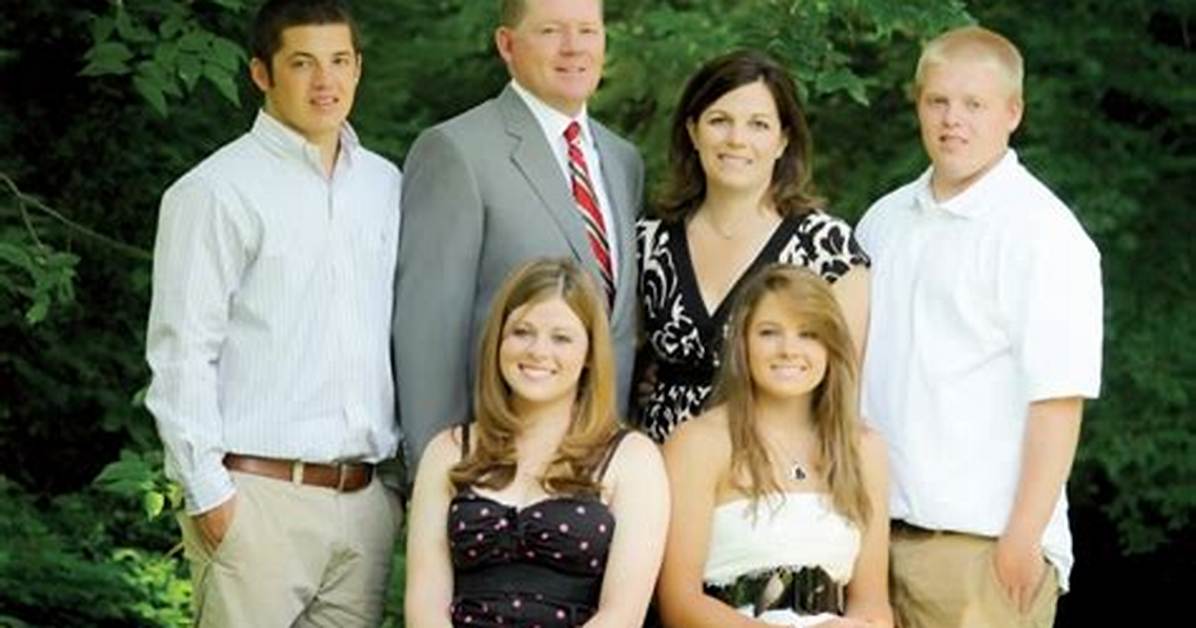 Bobby Petrino's Family: an Inside Look