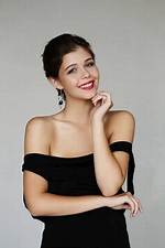 Captivating Brunette Actresses: Icons of the Silver Screen