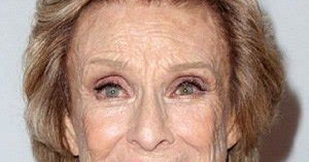 Cloris Leachman- Bio, Age, Net Worth, Height, Weight, Career |