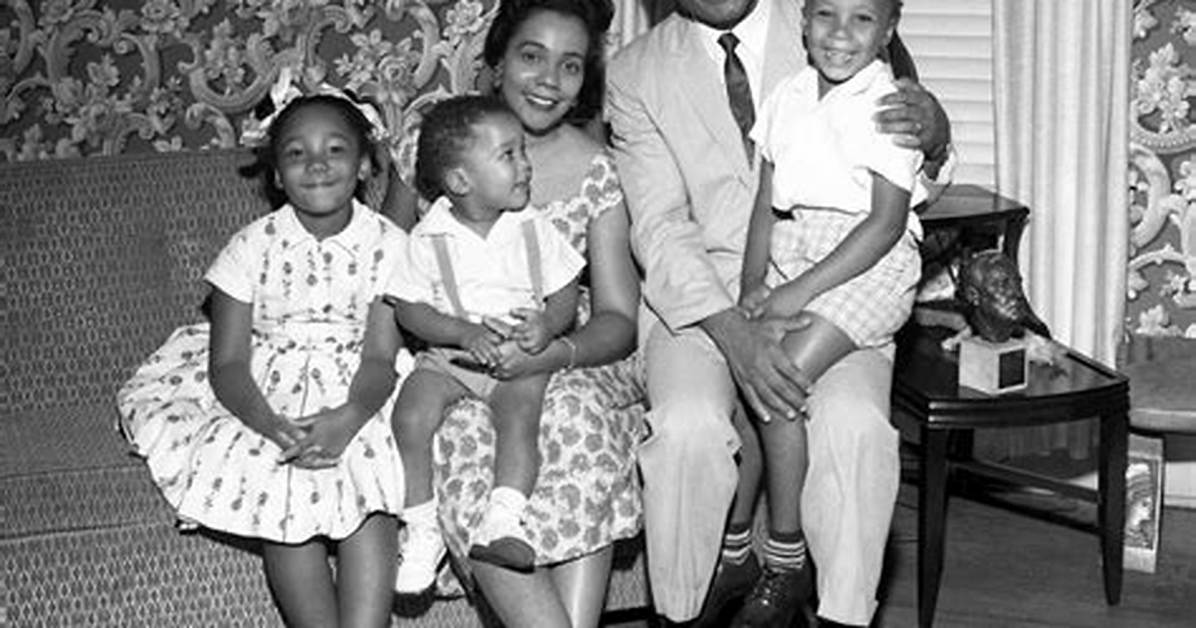 Coretta Scott King Biography - Facts, Childhood, Family Life & Achievements