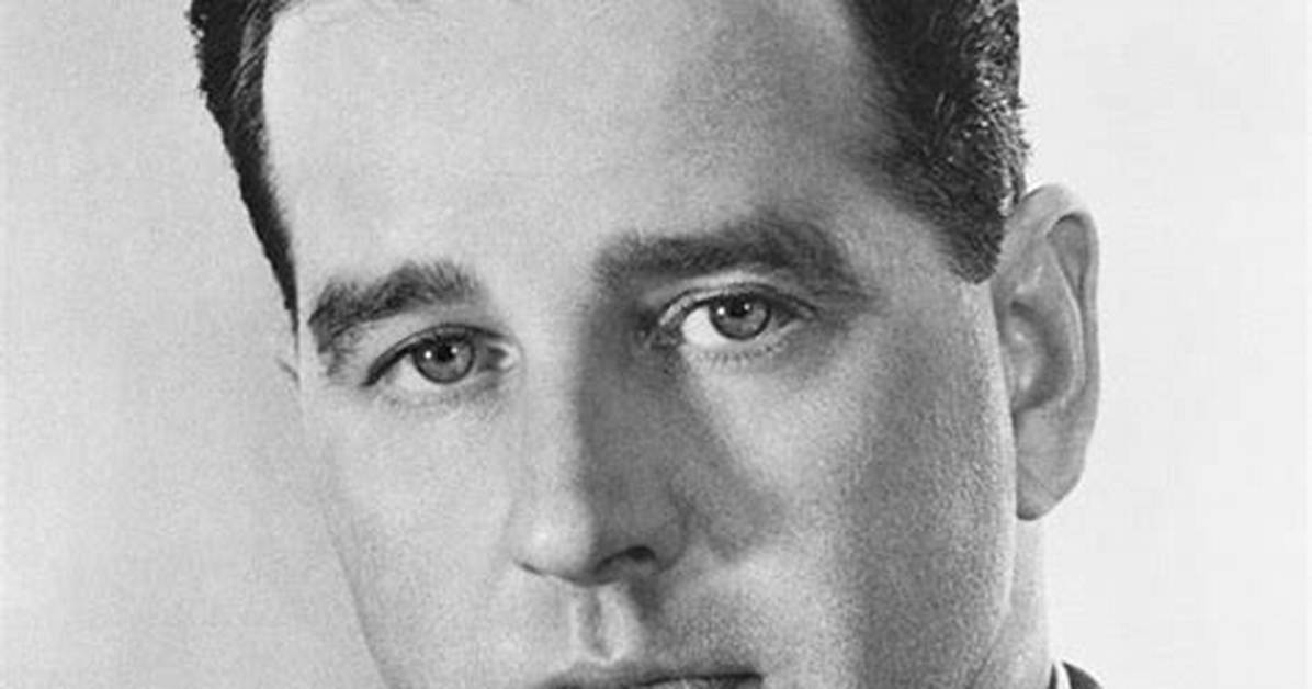 Cornelius Vanderbilt Whitney |