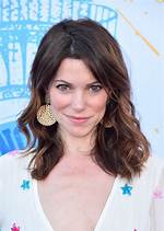 Courtney Henggeler – Bio, Height, Net Worth, Net Worth, Other Facts ·
