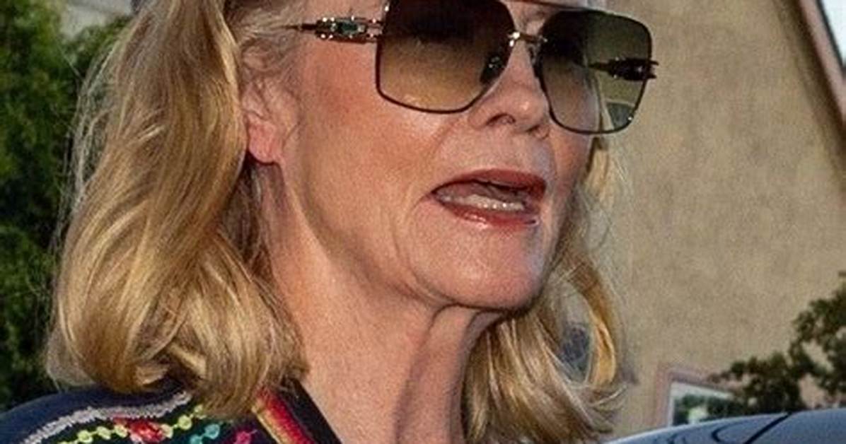 Cybill Shepherd: the Star Who Captivated Generations