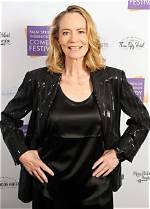 Cybill Shepherd Today: a Glimpse into the Life of an Icon