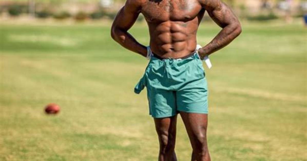 D. K. Metcalf Shirtless: the Fitness Icon of the Nfl