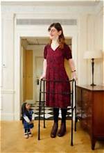 Dana Evans Height Salary: How Tall Is She?