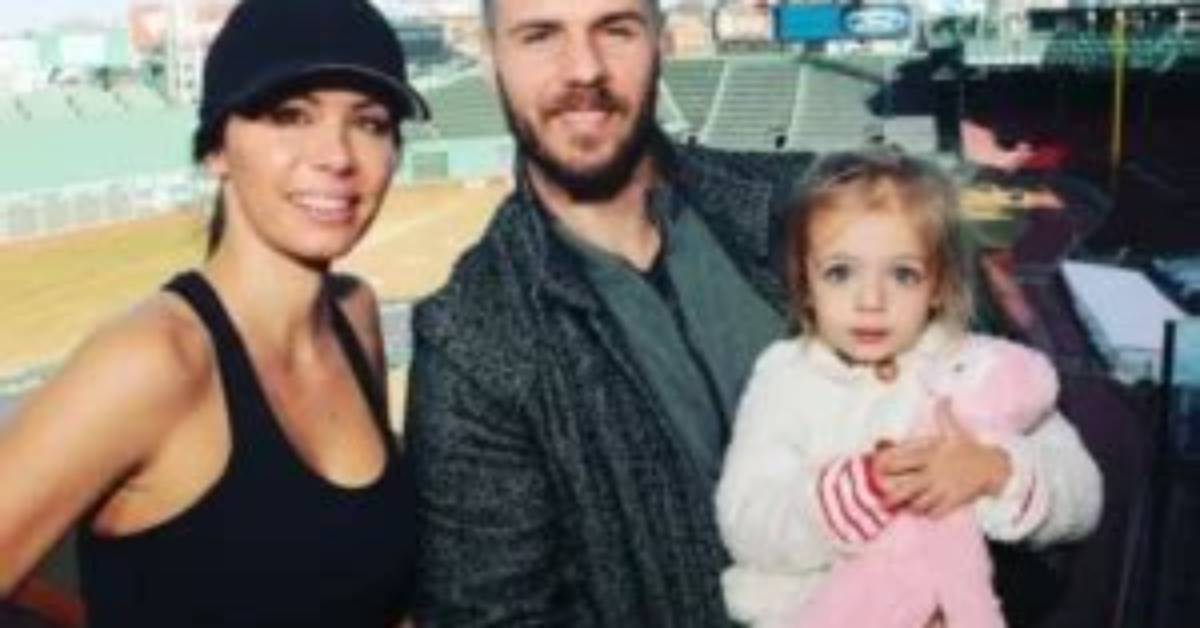 David Krejci Is Married to Wife: Naomi Starr. Kids: Elina, Everett.