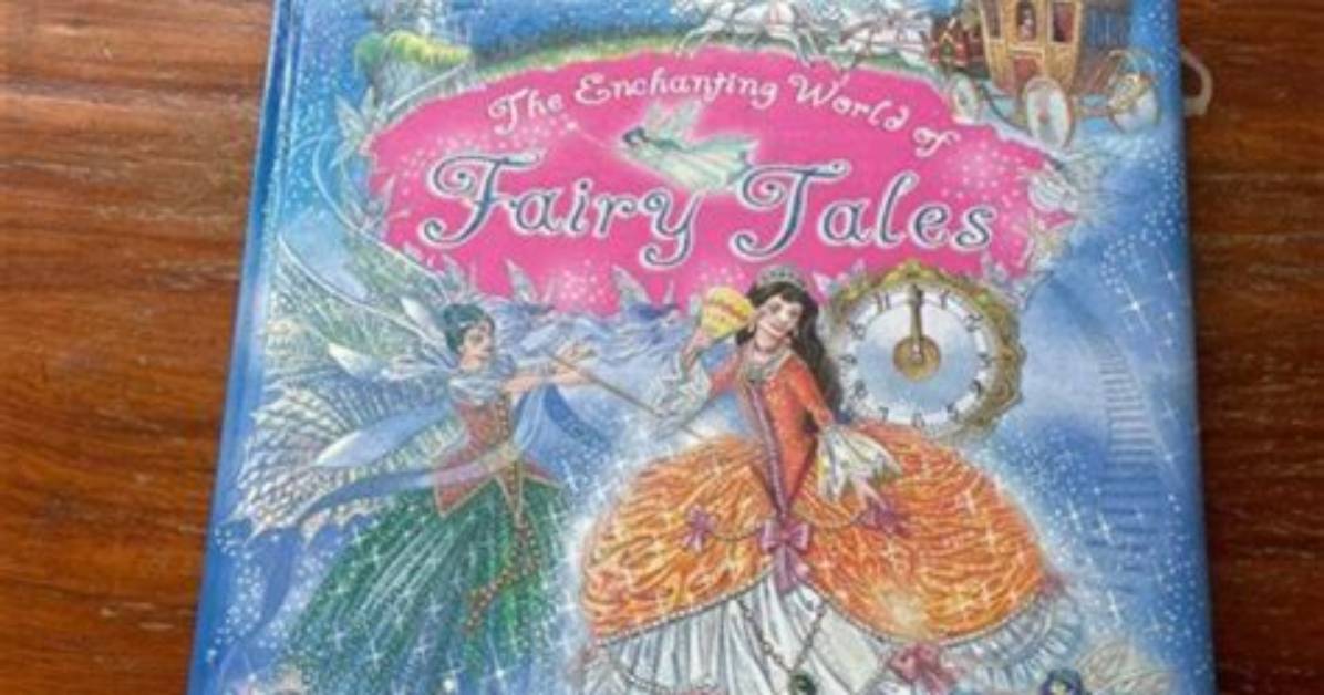 Discover Juliette Porter's Enchanting Feed on Instagram Today!