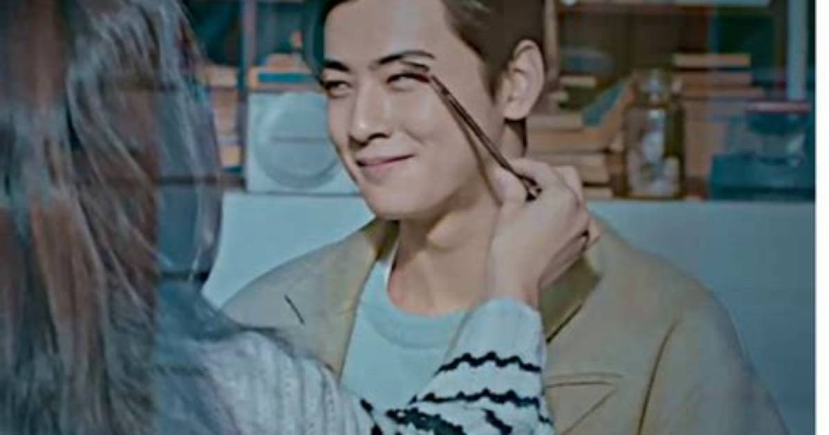 Discovering the Enigma of Eunwoo's Girlfriend: Who Captivated His Heart?