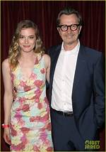 Discovering the Life of Gillian Jacobs' Spouse: a Glimpse into Their Relationship