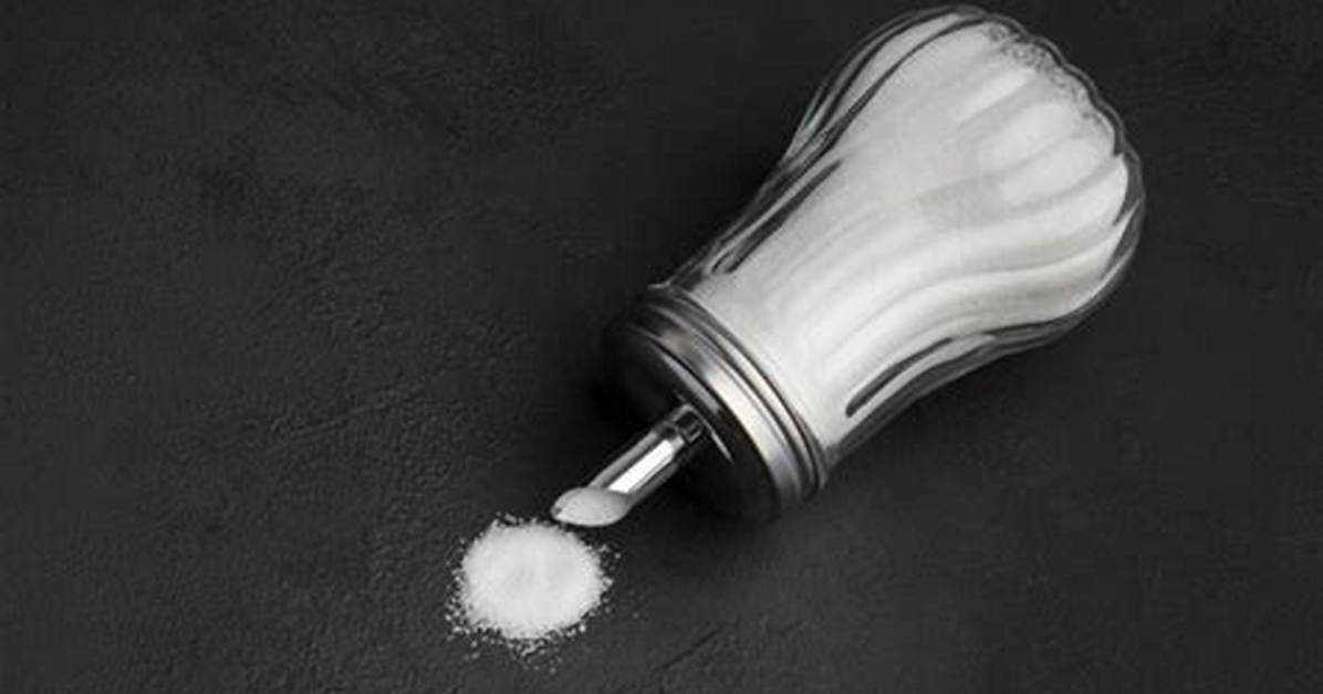 Dispense the Right Amount of Salt with the Smalt Smart Salt Dispenser