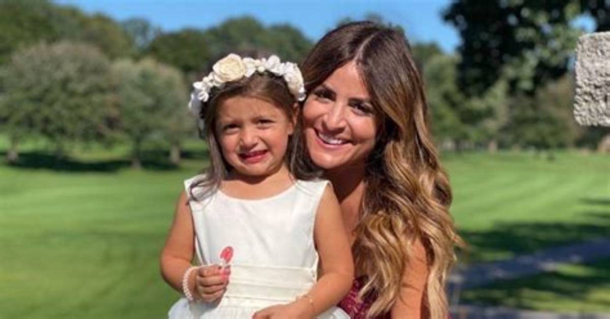 Does Alison Victoria Have a Daughter? Windy City Rehab Stars Family Life Explored! Thu 8 Oct |
