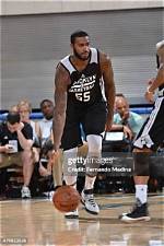 Earl Clark: the Underrated Force in Basketball