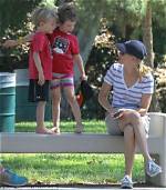 Elizabeth Banks' Children's Special Encounter