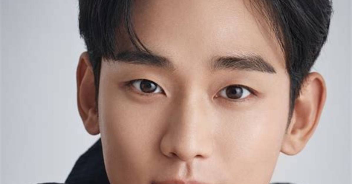 Exploring Kim Soo-Hyun's Face Shape: a Closer Look at the Star's Unique Features