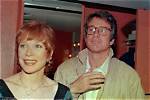 Exploring the Dynamic Connection Between Shirley Maclaine and Annette Bening