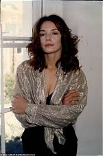 Exploring the Romantic Life of Joanne Whalley: Who Is She Dating?