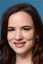 Exploring the Unique Smile of Juliette Lewis