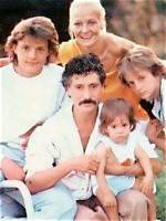 Exploring the World of Sergio Basteri and His Siblings