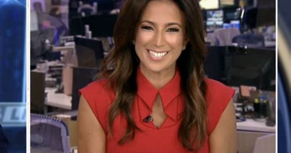 Gleamvibe | Julie Banderas