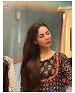 Hania Amir's Stature: Height and Weight Revealed