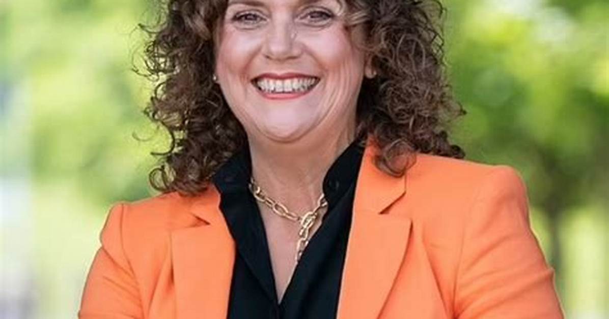 Hannah Ingram-Moore Net Worth: How Much? Job Career and Husband