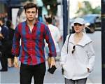 Height, Weight, Age, Girlfriend, and Family Facts