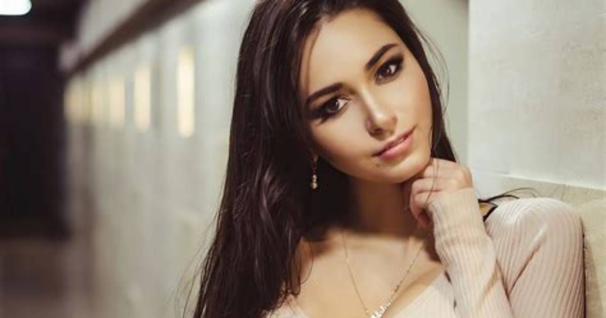 Helga Lovekaty - Raveblog