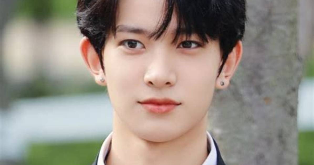 Heseung: a Rising Star in the K-Pop Scene