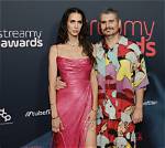 Hila Klein Age, Married, Husband, Brother, Height, Feet, Transgender