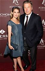 Hilaria Baldwin's Height, Weight, Age, Husband, and Life Story