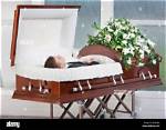 How Do You Open the Coffin in Tower Vampire Survivors?