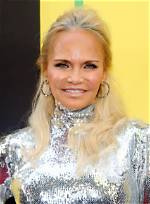 How Old Is Kristin Chenoweth and What Is Her Net Worth?