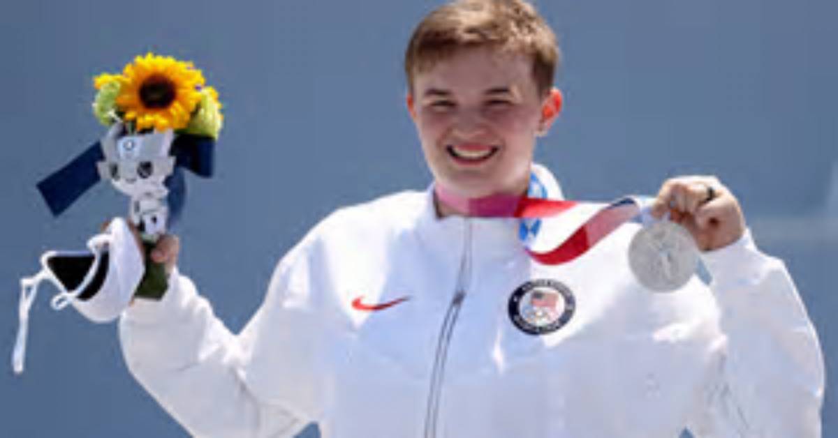 Is Hannah Roberts Transgender? Her Gender and Marital Status Explained |