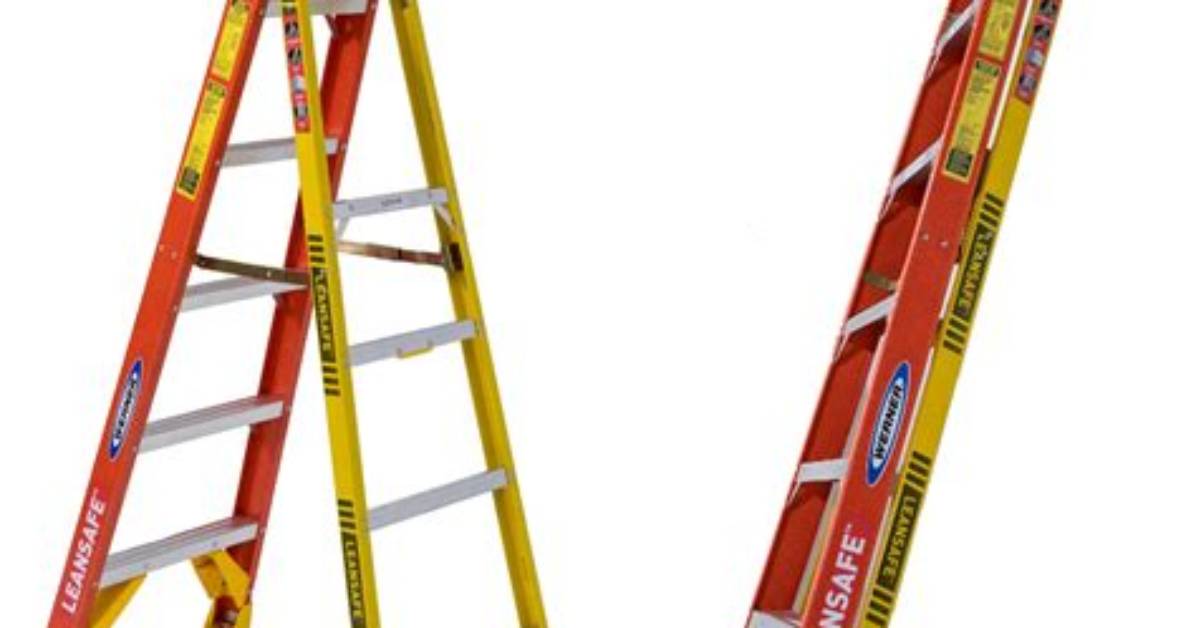 Is It Ok to Lean Ladder on Gutter?