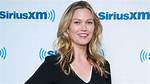 Is Julia Stiles Transgender? Where Is She Now? Groom, Husband, Size